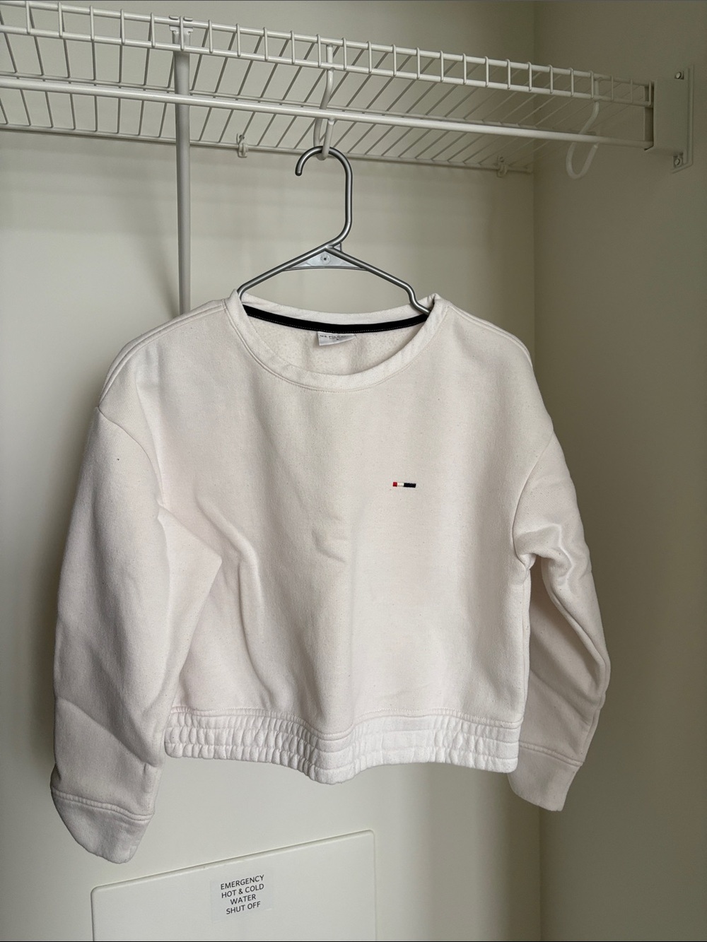 U.S. Polo Assn. Off-White Cropped Crewneck Sweatshirt